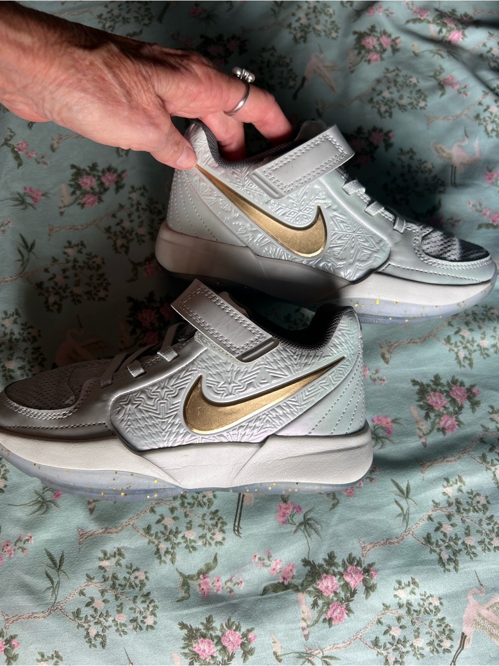 Nike Ja 2 Tree Topper Kids' White and Gold Low-Top Sneakers Size 13 1/2. - Picture 6 of 8